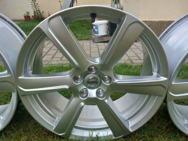 4db jszer Volvo S60 V60 S90 XC60 XC90 XC40 19" alufelni felni 5x108