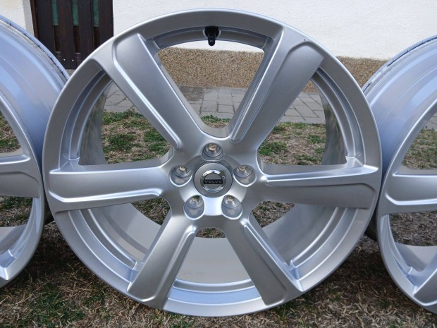 4db újszerű gyári Volvo V60 S60 S90 XC90 V90 19" alufelni felni 5x108