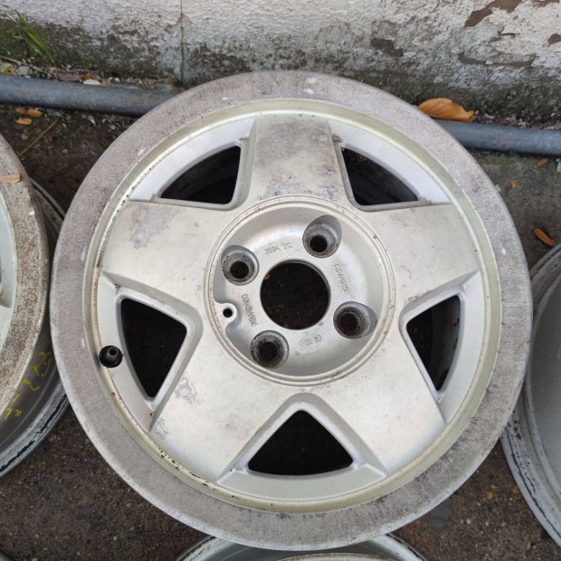 4x100 13 Gyri Volkswagen alufelni 30000ft a 4db/229/