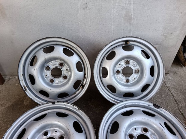 4x100 13" lemezfelni garnitra 