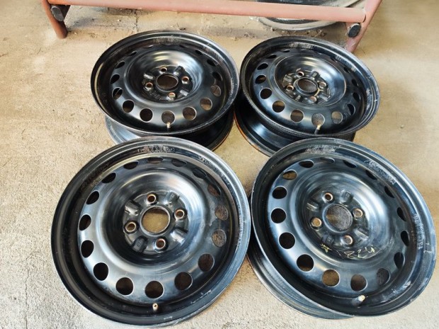 4x100 14" Toyota AygoAc�lfelni Lemez Felni 90Garage #1824