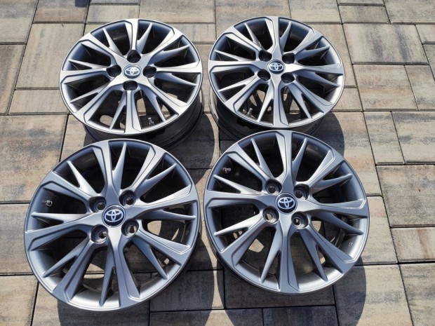 4x100 15 Toyota Yaris gyári alufelni Tpms guminyomás szenzorral