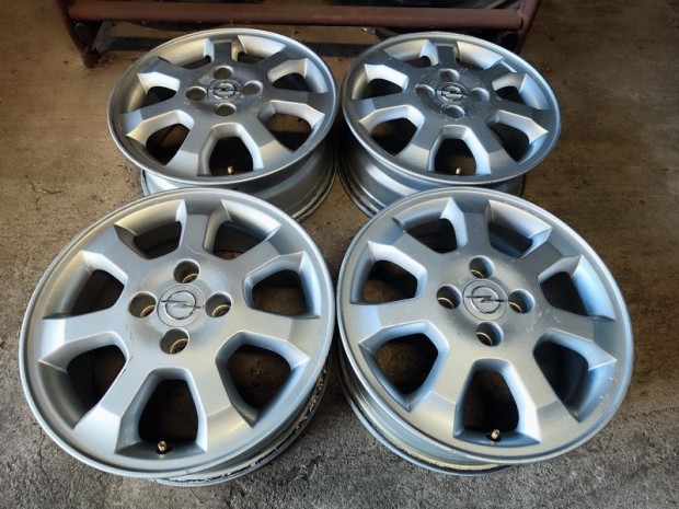 4x100 15" Gyri Opel Alufelni Felni 90Garage #1545