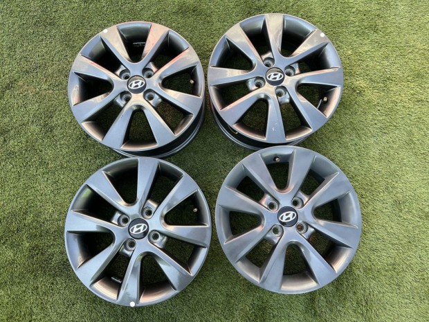 4x100 15" Hyundai gyári alufelni 6Jx15h2 ET50