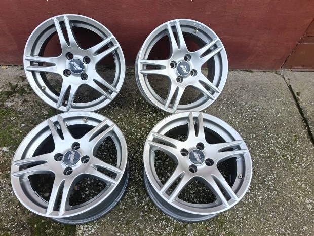 4x100 15 col alufelni szett 