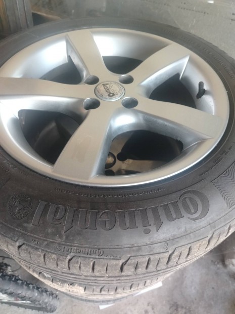 4x100 16" Alufelni szett ny�rigumikkal 