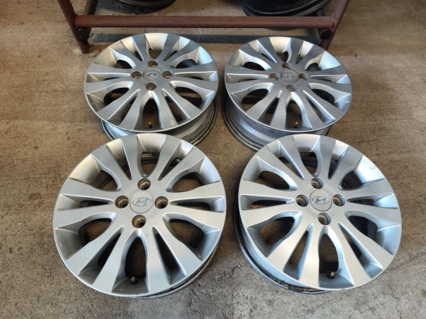 4x100 16" Gyri Hyundai I20 Alufelni Felni 90Garage #824