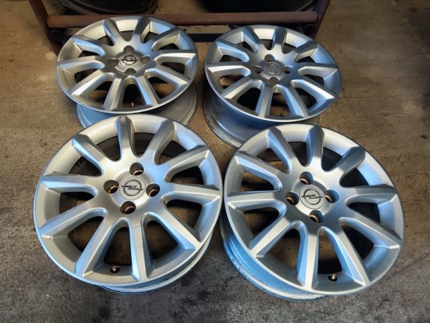 4x100 16" Gy�ri Opel Alufelni Felni 90Garage #1739