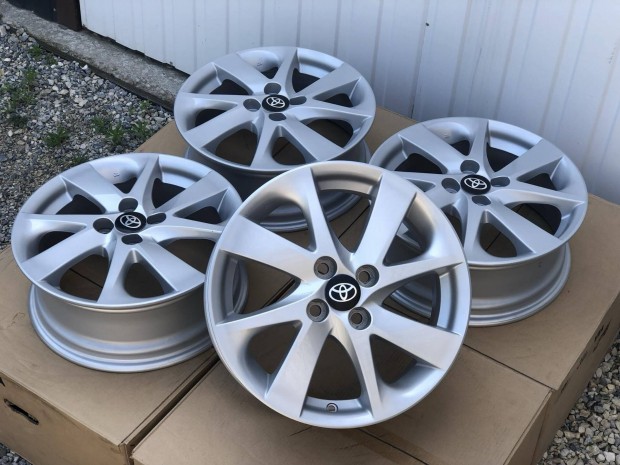 4x100 16" Gyri Toyota Alufelni 16 col