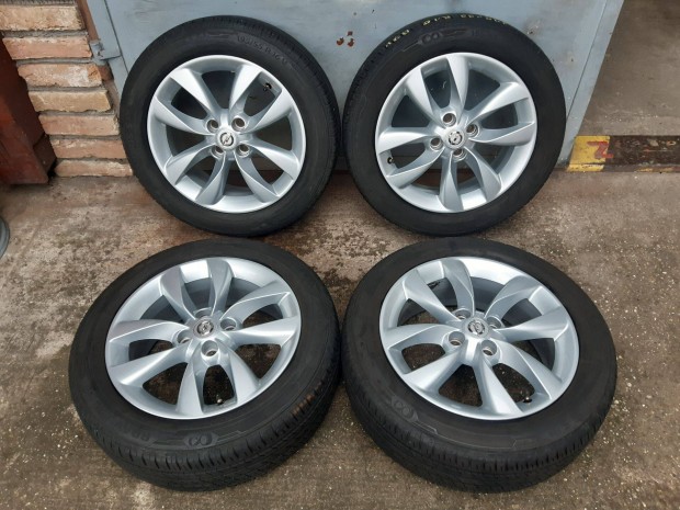 4x100 16" Opel Corsa D +Tpms