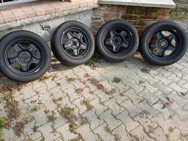 4x100 16 col aclfelni Renault 205/55 R16 nyri gumikkal j szett