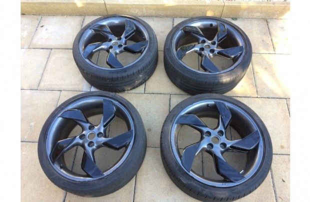 4x100 18" 7,5J ET 47 56,5mm Gyári Opel Adam , Corsa B,C Alufelni