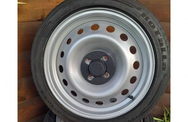 4x100 195/45 r16