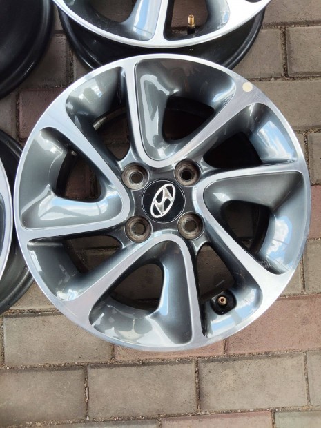 4x100 6x 16" r16 et50 gyri Hyundai kia Suzuki alufelni