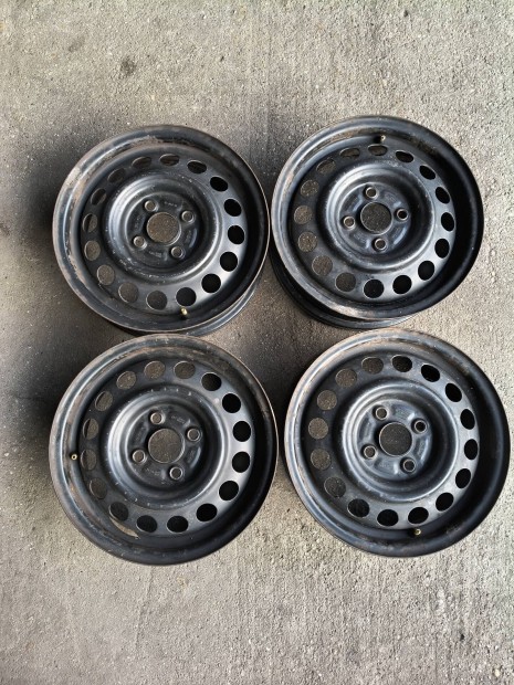 4x100 Acelfelni garnit�ra 14"