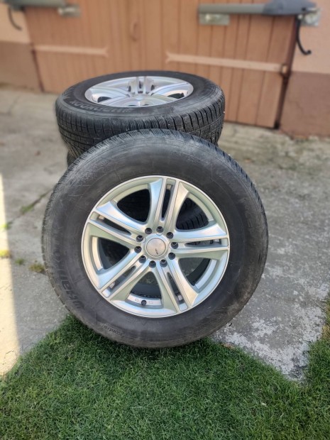 4x100 Et40 alufelni 215/70r16 M+S Hankook téligumival Eladó.