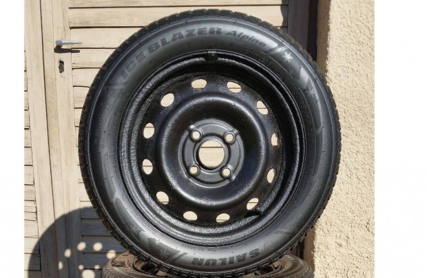 4x100 R14 Suzuki Felni nagyonjó téli gumival 165/65 Toyota Hyundai Kia