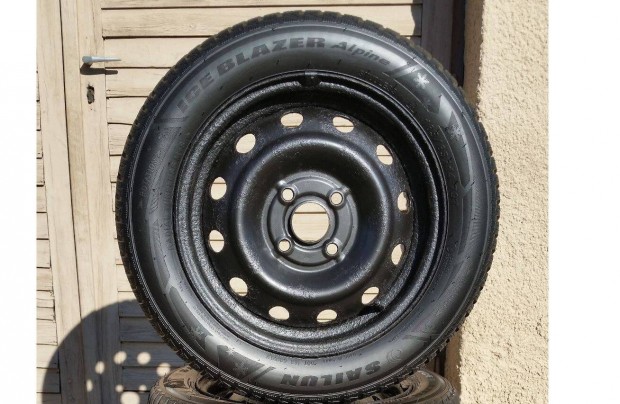 4x100 R14 Toyota Felni nagyonj tli gumival 165/65 Suzuki Hyundai Kia