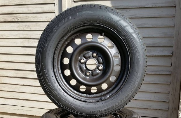 4x100 R14 Toyota felni jszer tli gumival 175/65 Suzuki Hyundai Kia
