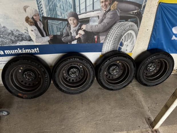 4x100 R14 lemezfelni+ Rotalla 165/70 Téli gumi