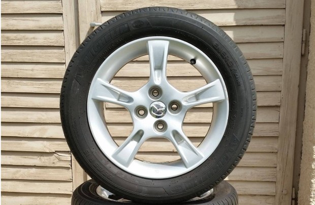 4x100 R15 Mazda Alufelni nagyonjó gumival 195/55 Suzuki Toyota Hyundai
