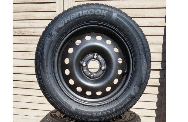 4x100 R15 Nissan Felni nagyon jó téli gumival 185/65 Renault Dacia