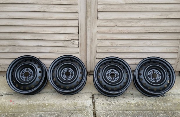 4x100 R15 Toyota Felni garnitúra eladó Suzuki Mazda Hyundai Kia