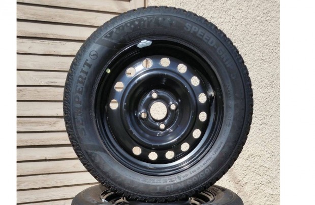 4x100 R15 Toyota Felni új téli gumival 185/65 Suzuki Mazda Hyundai Kia