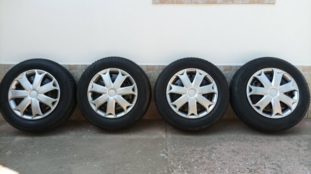 4x100 Suzuki Ignis felni 4évszakos jó gumikkal