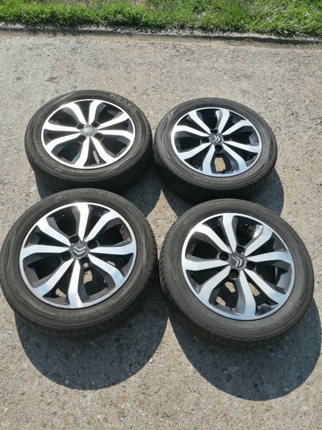 4x100-as, 15-ös Citroën C1 alufelni nyárigumival