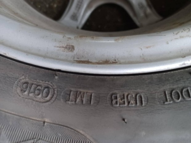 4x100 r13 kerkszett