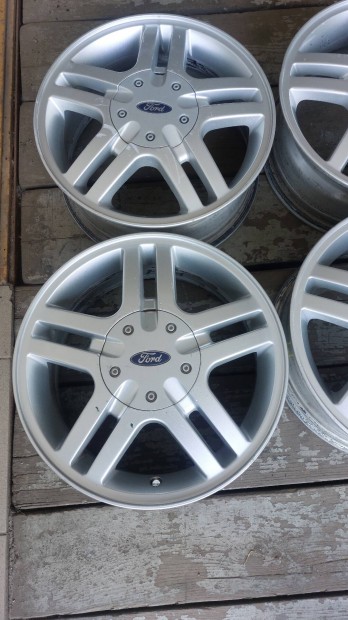 4x108 15" Ford Alufelni