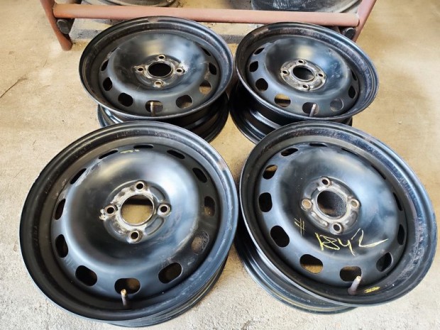 4x108 15" Ford Fiesta Ac�lfelni Lemez Felni 90Garage #1842
