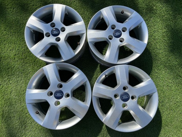 4x108 15" Ford gyri alufelni 6Jx15h2 ET52,5