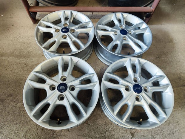 4x108 15" Gyári Ford Fiesta +Tpms Alufelni Felni 90Garage #1264