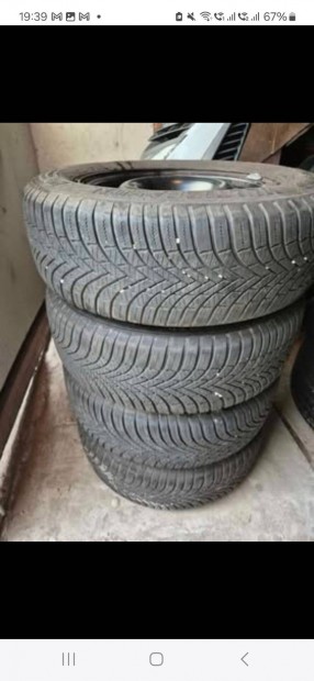 4x108 66,1 lemezfelni szett 205/65r15 firestone 2020 év vége téligumik