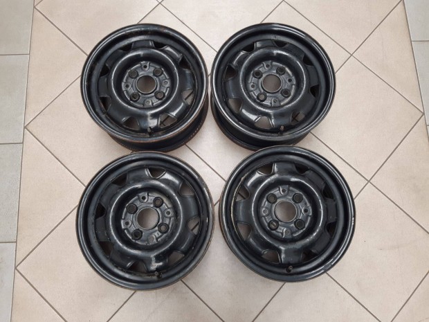 4x108 Audi 80 gyári lemezfelni 5,5x14 ET45