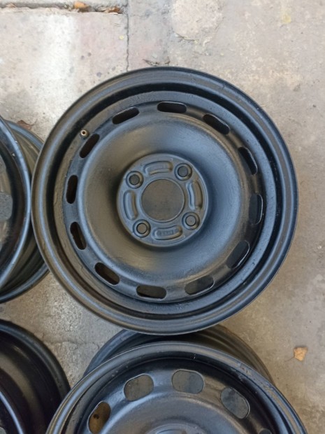 4x108 R14 Ford fiesta fusion ka lemezfelni 