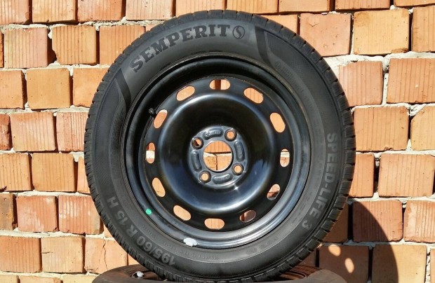 4x108 R15 Ford Felni újszerű gumival 195/60 Focus Fusion Fiesta Mondeo