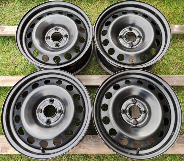 4x108 R16 új gyári Ford Ecosport Focus Courier felni dísztárcsa Tpms
