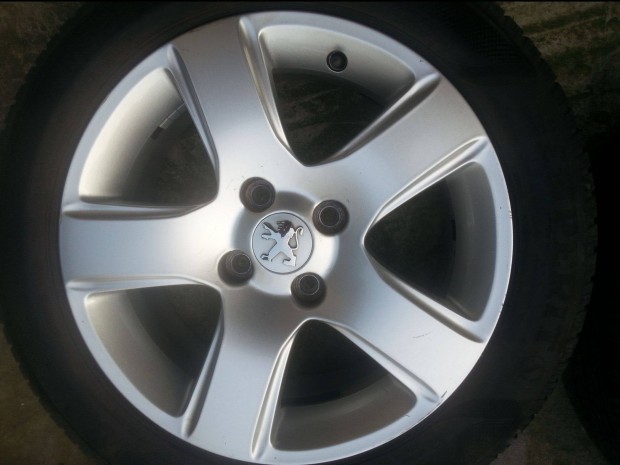 4x108 gyári Peugeot 307 alufelni 205/55R16 Semperit nyári gumival