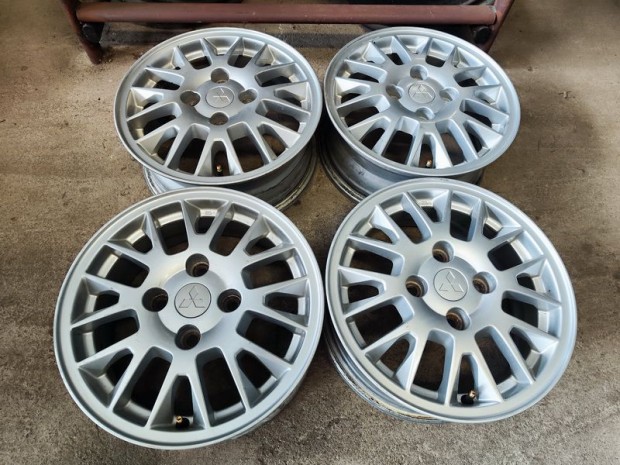 4x114,3 15" Gyri Mitsubishi Alufelni Felni 90Garage #1165