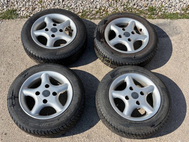 4x114,3 Alufelni szett 155/70R13 ny�ri gumikkal