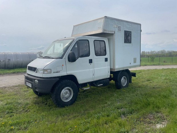 4x4 Iveco Scam SMT 35 Horgász-Vadász autó