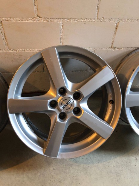 4x Enzo 7Jx17H2 ET48 alufelni