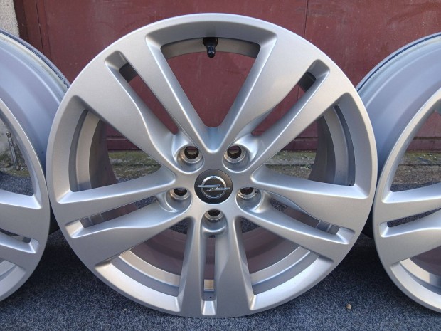 4x kivl Opel Mokka Astra K J Mokka alufelni felni 16" 5x105 16