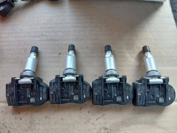 4xhyundai i30 ix20 Sante Fe Kia Ceed Cee'd Sorento Venga tpms szenzor