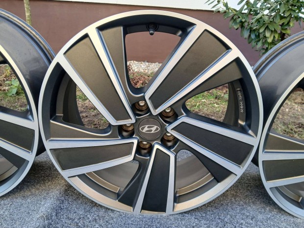 4xújszerű Hyundai Santa Fe Tucson Ioniq 5 6 19" alufelni felni 5x114.3