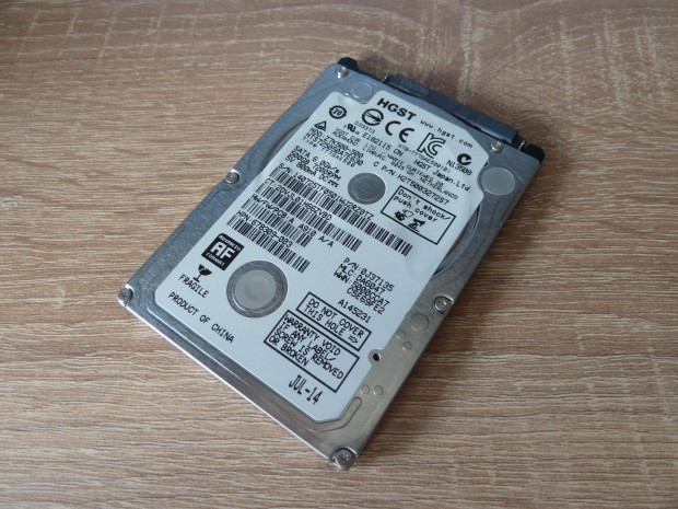 500GB 7200RPM HGST Merevlemez