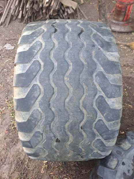 500/55 R20 Gumik eladók 25000/db
